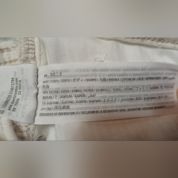 Abercrombie & Fitch The Dad High Rise Light Cream Straight Leg Jeans Size 6 - Picture 11 of 11